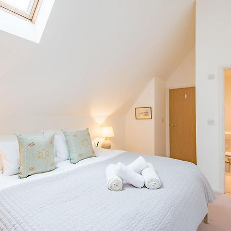 The Loft At Emperor Court By Bloom Stays Canterbury Dış mekan fotoğraf